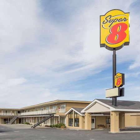 Hotel Super 8 By Wyndham Wells Exterior foto